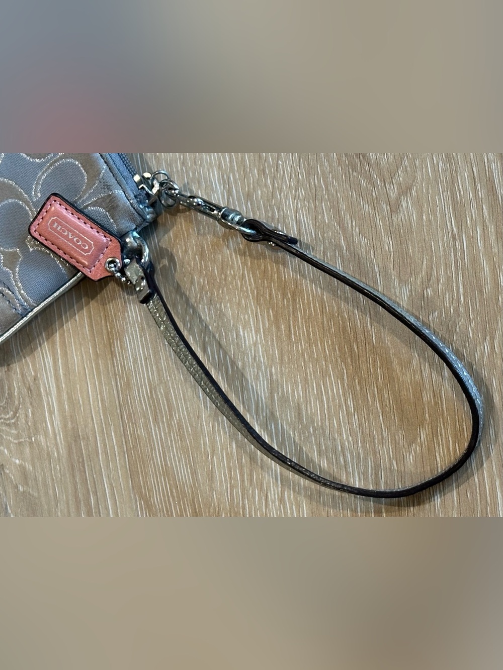 Coach Wristlet - Picture 13 of 15